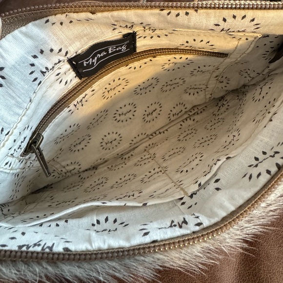 Myra Bag Pink and Cream Crossbody - Picture 4 of 4